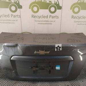 Tapa De Baul Chevrolet Sonic (05194661)