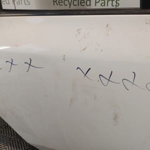 Puerta Trasera Derecha Toyota Corolla G10 (06131628)