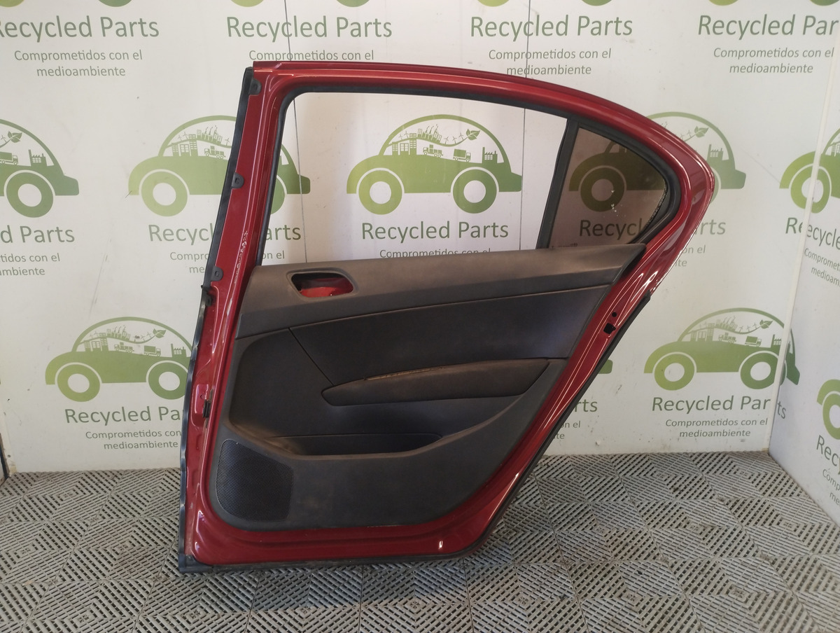 Puerta Trasera Derecha Peugeot 408 (06508823)