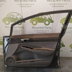 Puerta Delantera Derecha Honda Civic 8va (06057564)