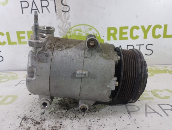 Compresor De A/a Ford Transit 2.2 (05912633)