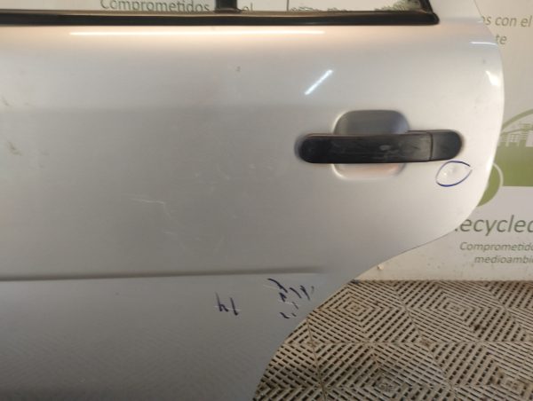 Puerta Trasera Izquierda Vw Gol G2 G3 G4 (06681823)