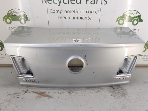 Tapa De Baul Vw Bora Ln (04369145)