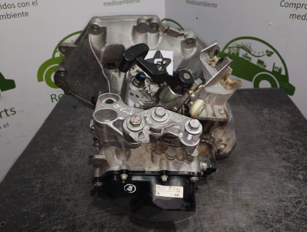 Caja De Velocidades Chevrolet Spin 1.8 8v (04952259)