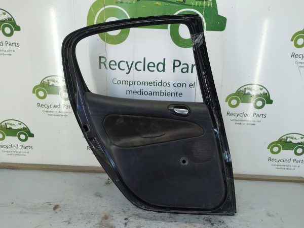 Puerta Trasera Izquierda Peugeot 207 (03833733)