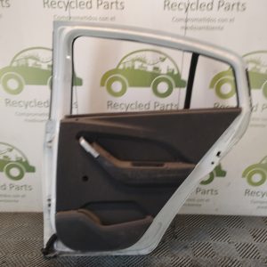 Puerta Trasera Derecha Chevrolet Agile (04891444)