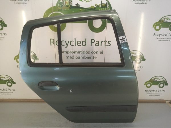 Puerta Trasera Derecha Renault Clio 2 (04013017) Lp