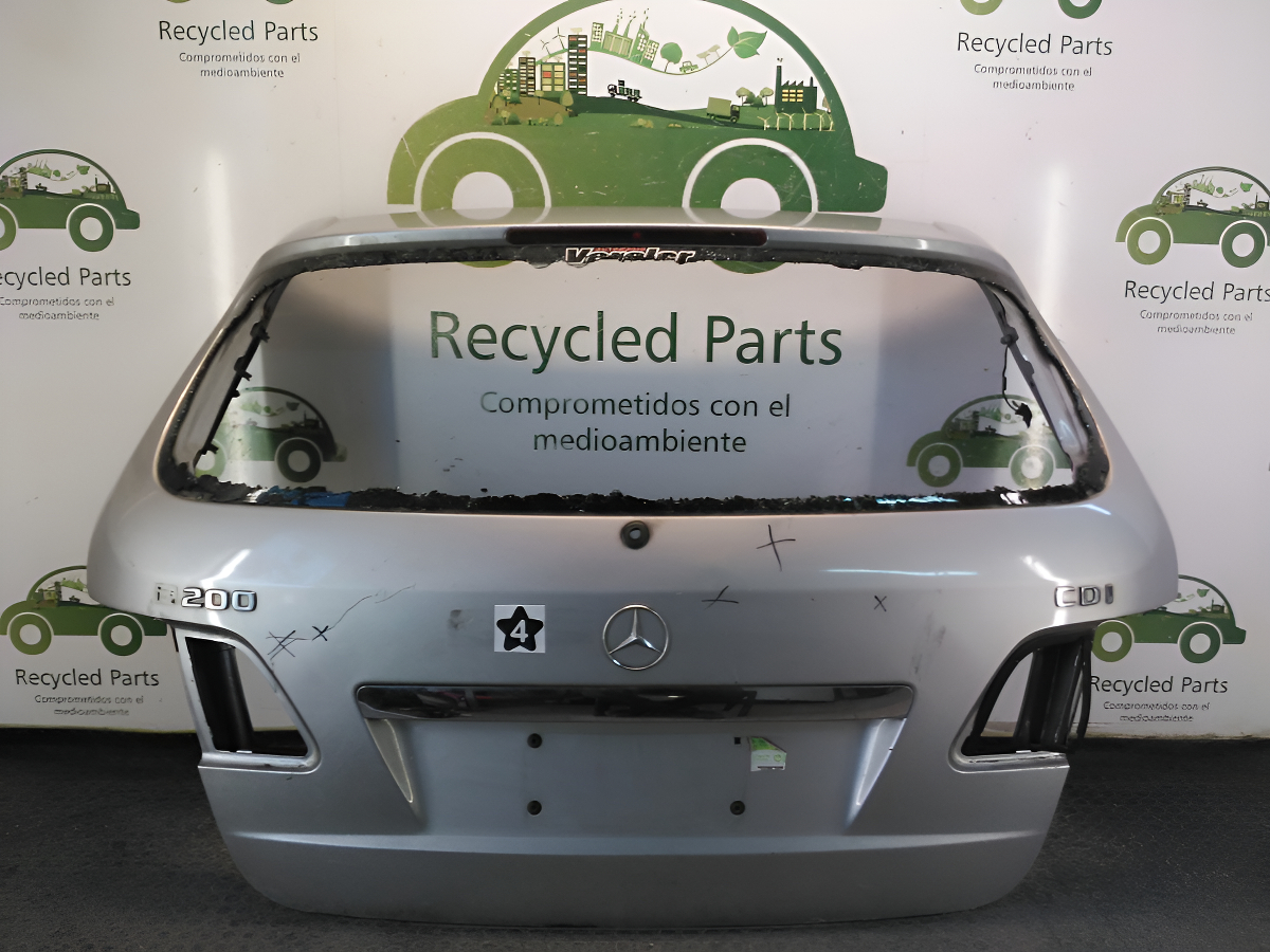 Porton Trasero Mercedes Benz B200 (04098191)