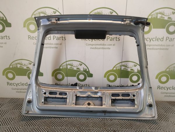 Porton Trasero Chevrolet Corsa 2 (05956623)