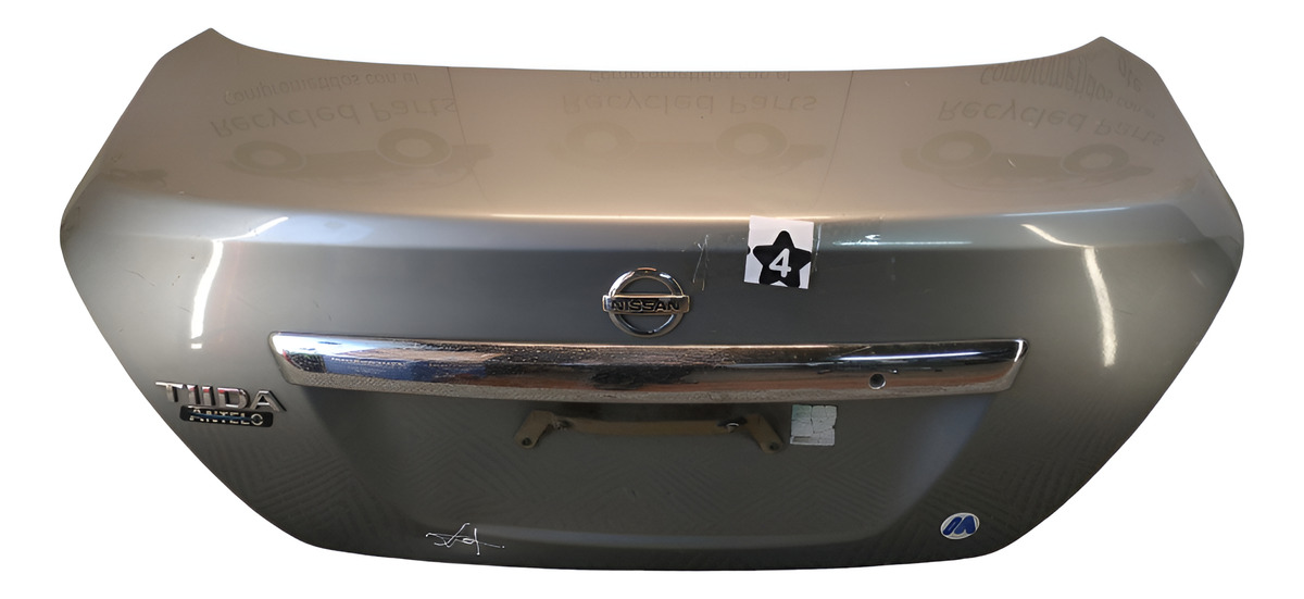 Tapa De Baul Nissan Tiida (05568050)