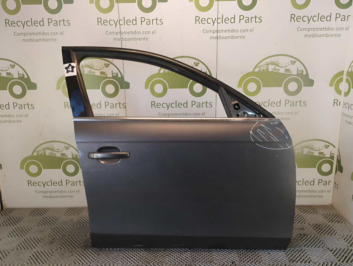 Puerta Delantera Derecha Audi A4 B8 (05706552)