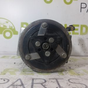 Compresor De A/a Peugeot 2008 1.6 Thp (05607431)