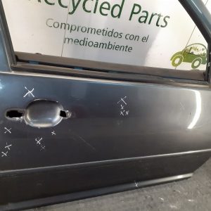 Puerta Delantera Derecha Vw Bora (04422088)