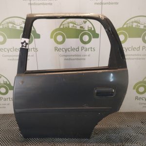Puerta Trasera Izquierda Chevrolet Corsa (06248905)
