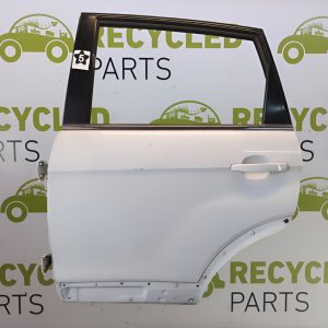 Puerta Trasera Izquierda Chevrolet Captiva (04763134)