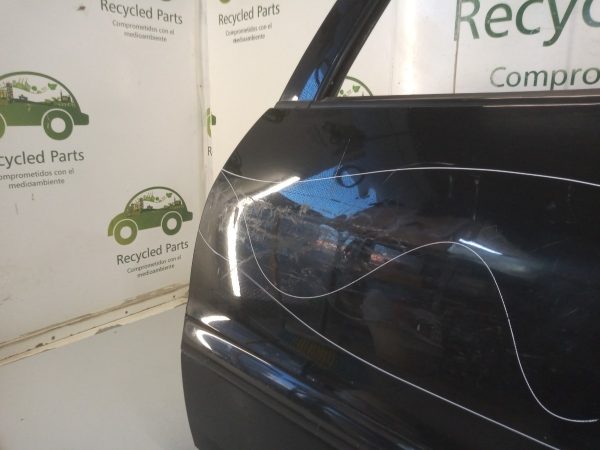 Puerta Trasera Izquierda Peugeot 207 (03037378)
