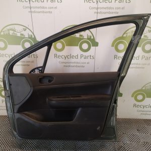 Puerta Delantera Derecha Peugeot 307 (05515079)
