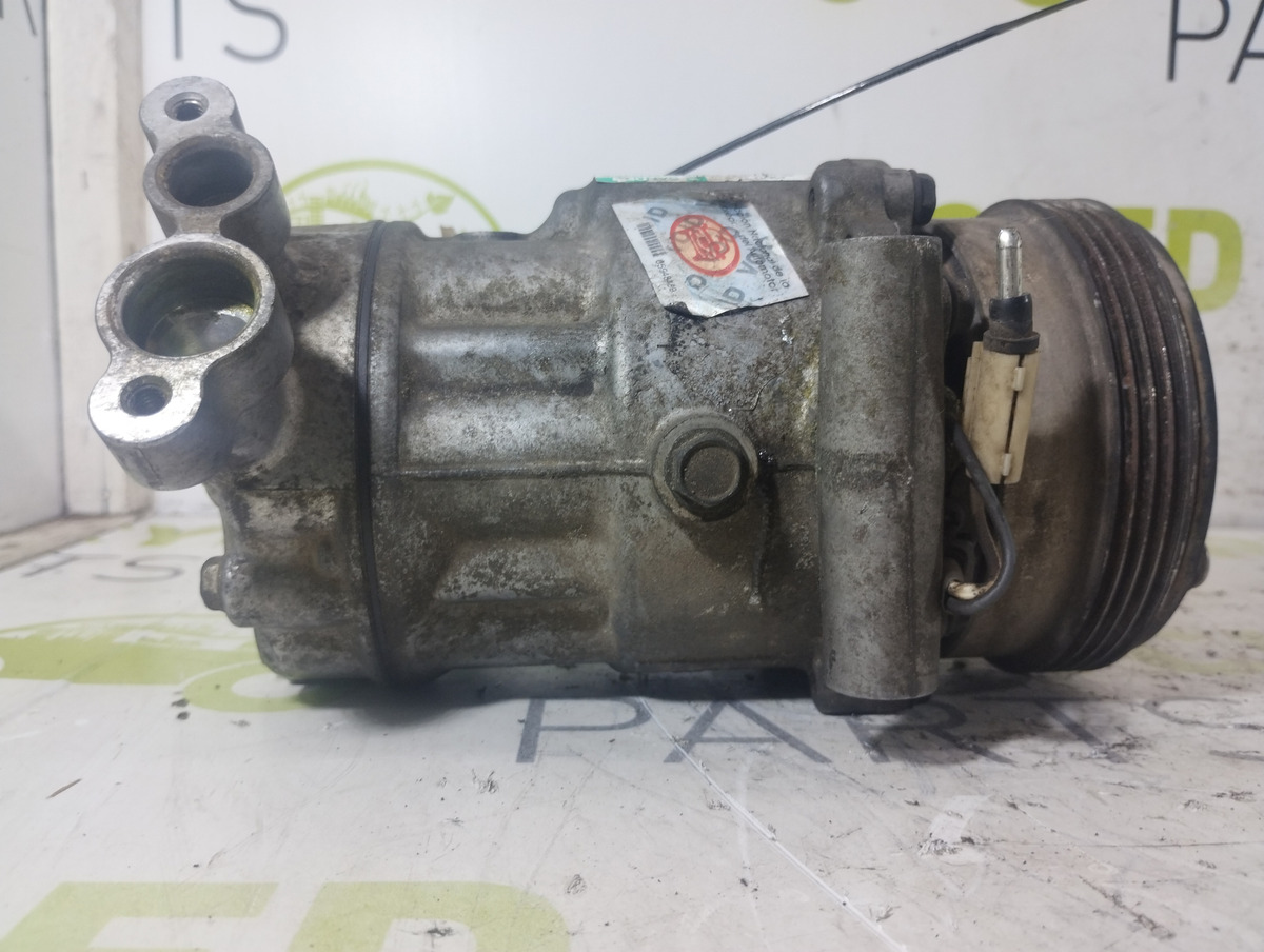 Compresor De A/a Renault Clio 1.2 (05948489)