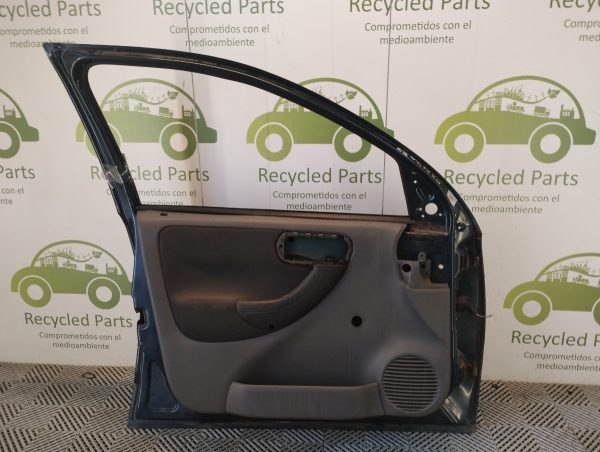 Puerta Delantera Izquierda Chevrolet Corsa 2 (05214086)