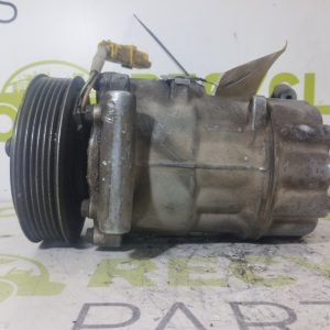 Compresor De A/a Peugeot 206 1.4 (02799369)