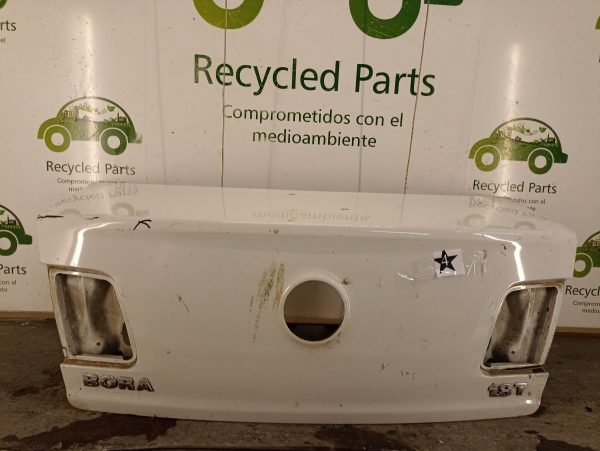 Tapa De Baul Vw Bora Ln (03631860)