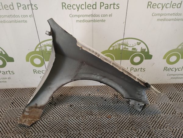 Guardabarro Izquierdo Chevrolet Celta (05866732)