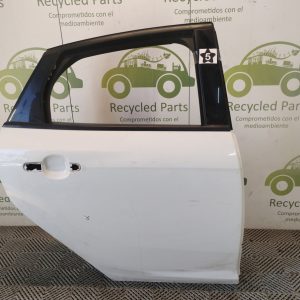 Puerta Trasera Derecha Ford Focus F3 (05981995)
