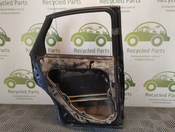 Puerta Trasera Izquierda Ford Focus 2 (05583138)