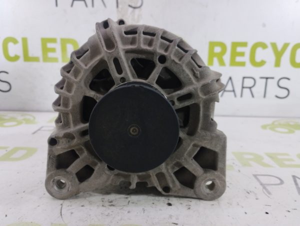 Alternador Renault Sandero 2.0 (05908723)