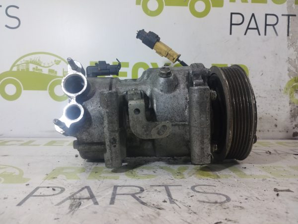 Compresor De A/a Peugeot 2008 1.6 Thp (05607431)