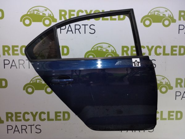 Puerta Trasera Derecha Vw Vento Li (06131412) Lp