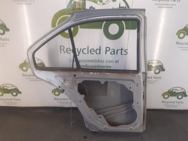 Puerta Trasera Izquierda Vw Bora (03574208) Lp