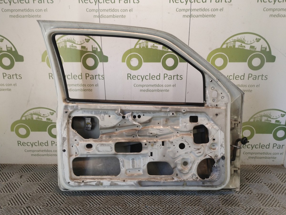 Puerta Delantera Izquierda Vw Gol G2 G3 G4 3p (05416618)