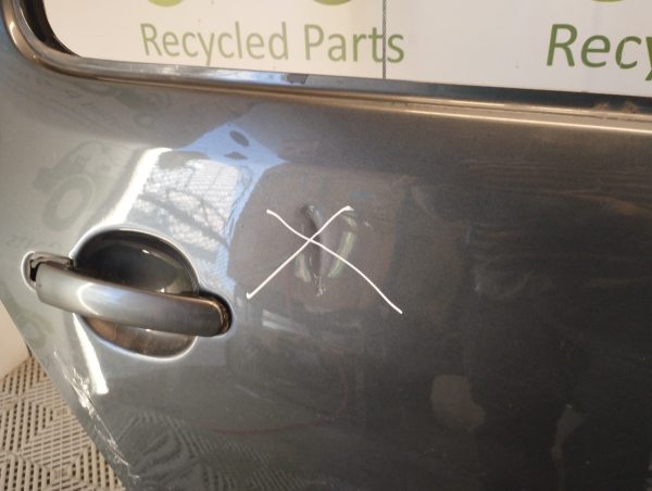 Puerta Trasera Derecha Vw Fox Ln (05175667)
