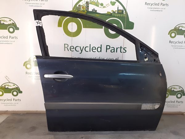 Puerta Delantera Derecha Renault Megane F2 (04459394)