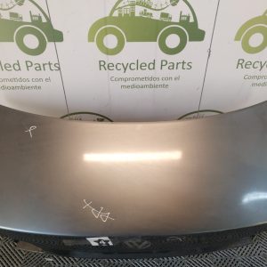 Tapa De Baul Vw Vento Lv (04507723)