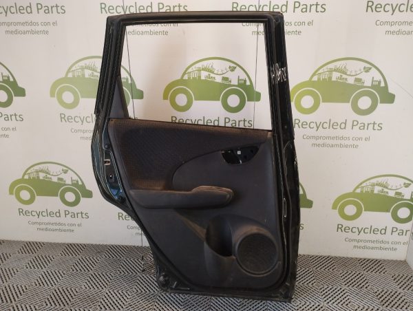 Puerta Trasera Izquierda Honda Fit Li (05095366)