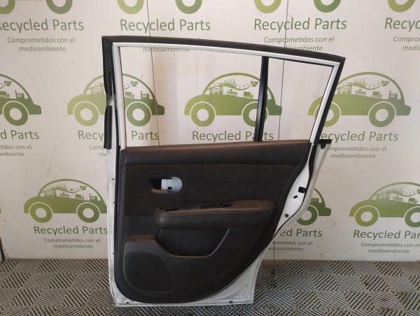 Puerta Trasera Derecha Nissan Tiida 5p (05973110)
