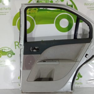 Puerta Trasera Derecha Ford Mondeo Mk3 (04136825)