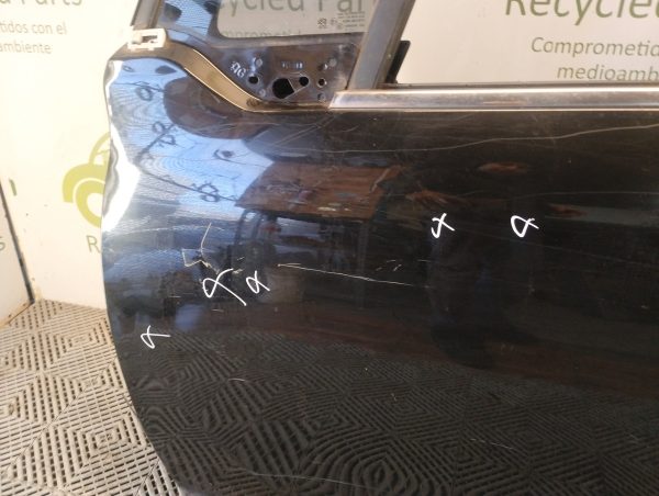 Puerta Delantera Izquierda Peugeot 208 (05785141)