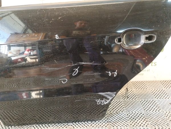 Puerta Trasera Izquierda Vw Gol Trend (06088668)