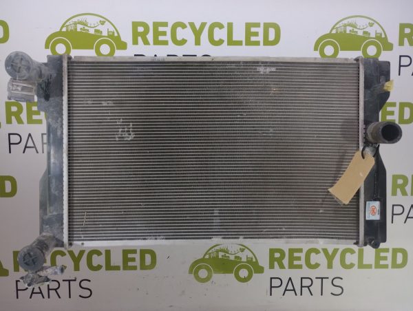 Radiador De Agua Toyota Corolla 1.8 (05960620)
