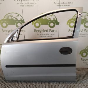 Puerta Delantera Izquierda Chevrolet Corsa 2 (05956627)