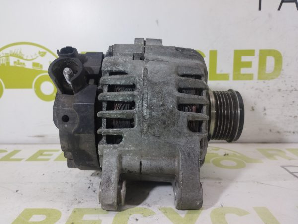 Alternador Peugeot 307 2.0 (05889883)