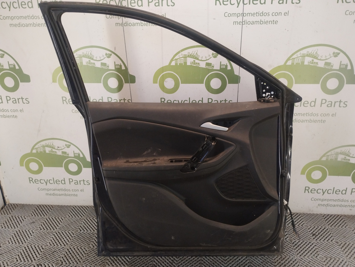 Puerta Delantera Izquierda Chevrolet Tracker Ln (05325969)