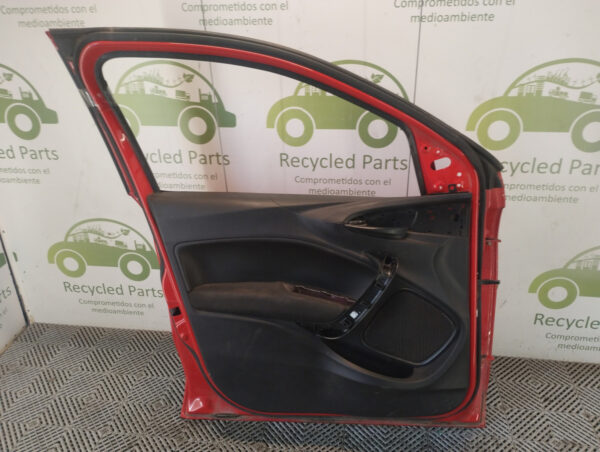 Puerta Delantera Izquierda Fiat Cronos (05896443)