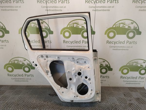 Puerta Trasera Izquierda Vw Up (05540621)