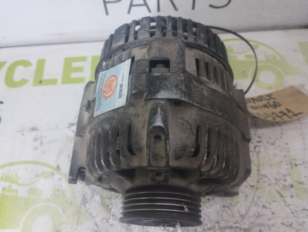 Alternador Renault Twingo 1.2 (06053771)