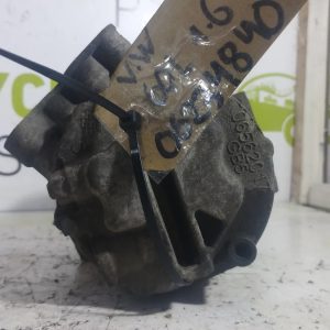 Compresor De A/a Vw Gol 1.6 (06234840)