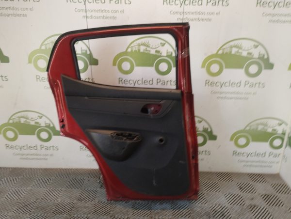 Puerta Trasera Izquierda Renault Kwid (05770130)